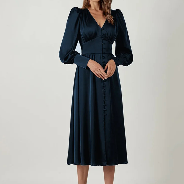 Elegance Flow - שמלה