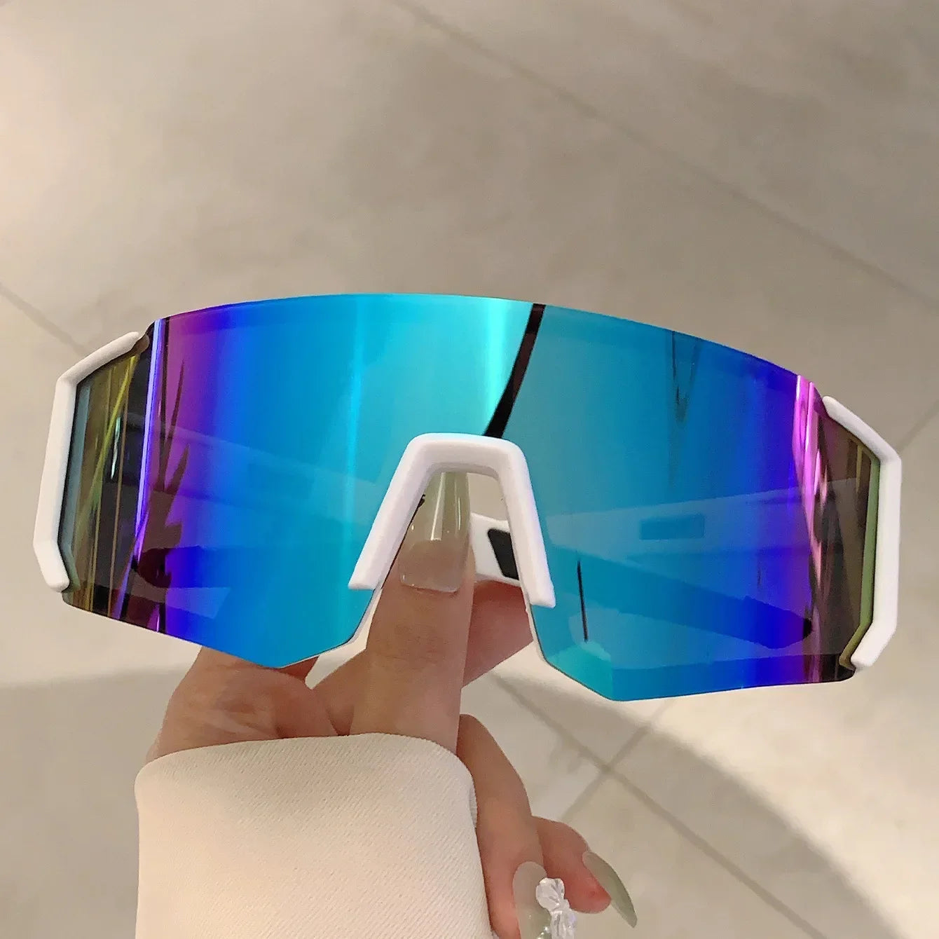 משקפי רטרו לגברים - סטייל חו״ל