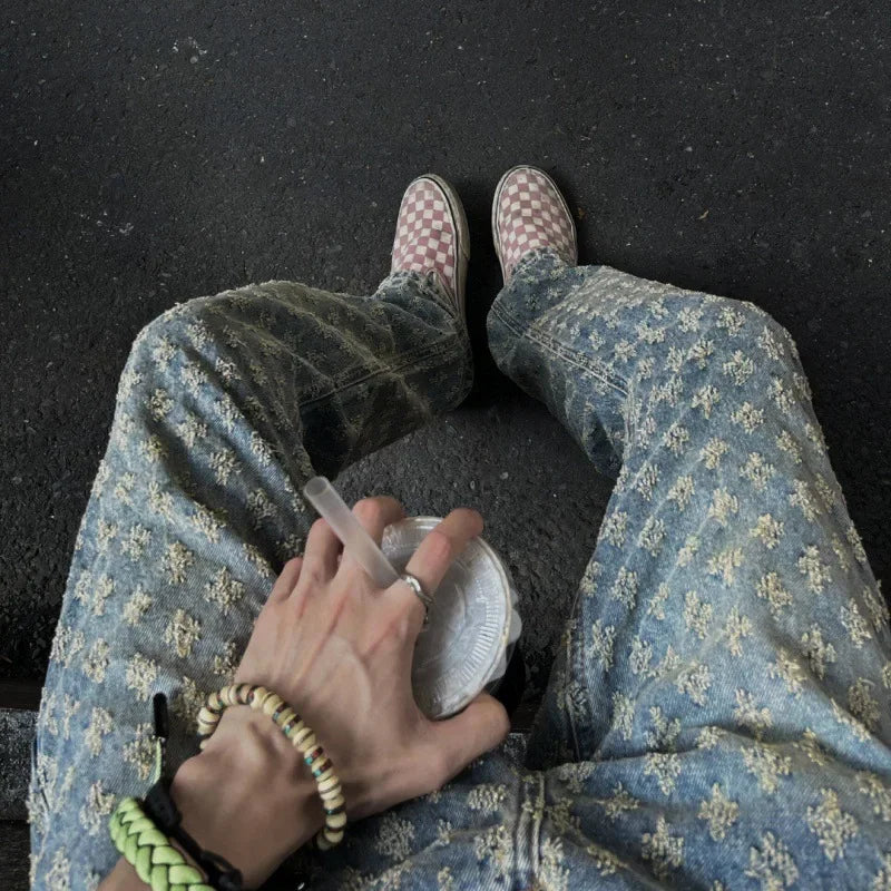 הג׳ינס שמקפיץ כל לוק - חובה בכל ארון בגדים