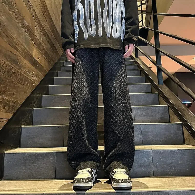 הג׳ינס שמקפיץ כל לוק - חובה בכל ארון בגדים